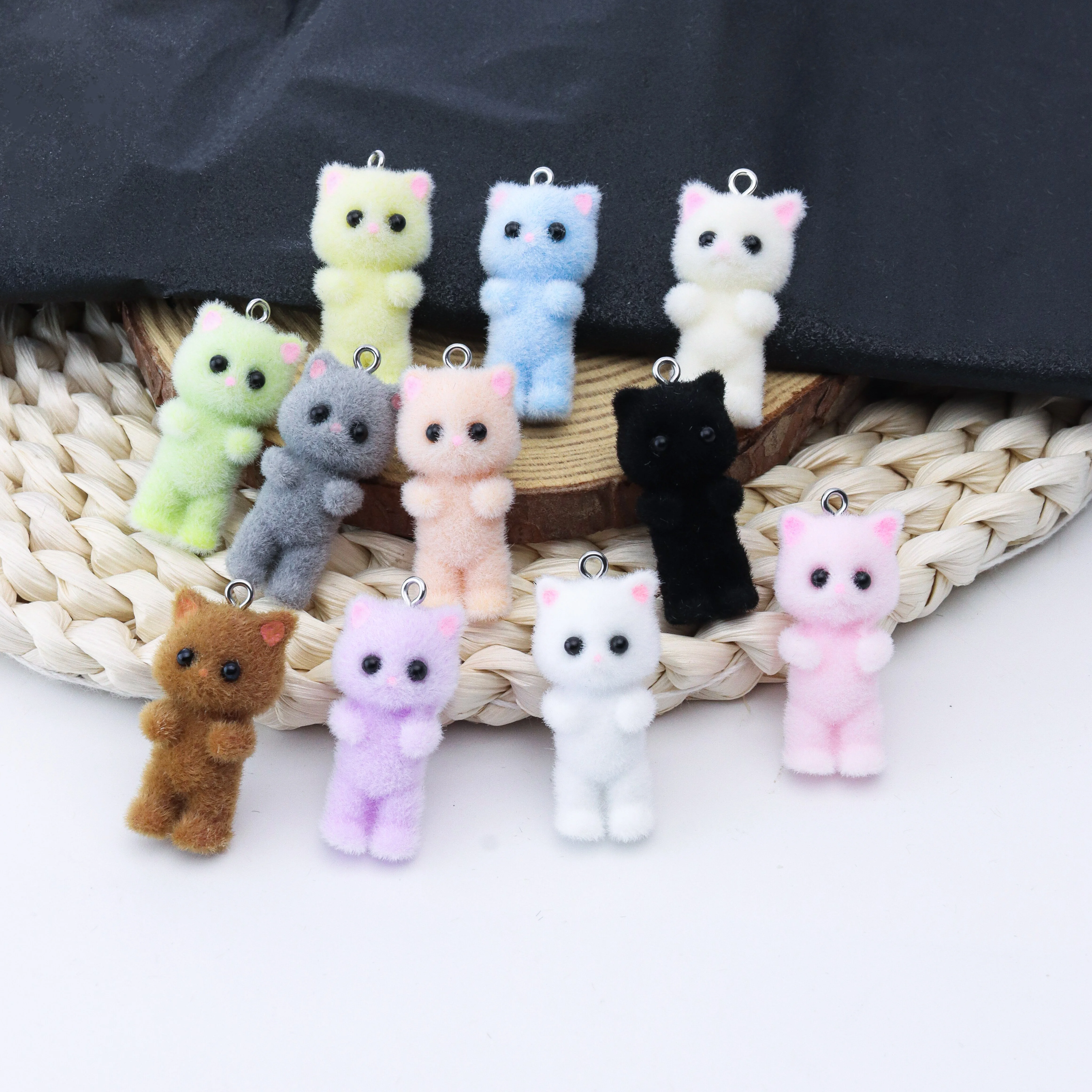 Resin Art Jewellery Kit - 33PCS Cat Pendant Kawaii 3D Fluffy
