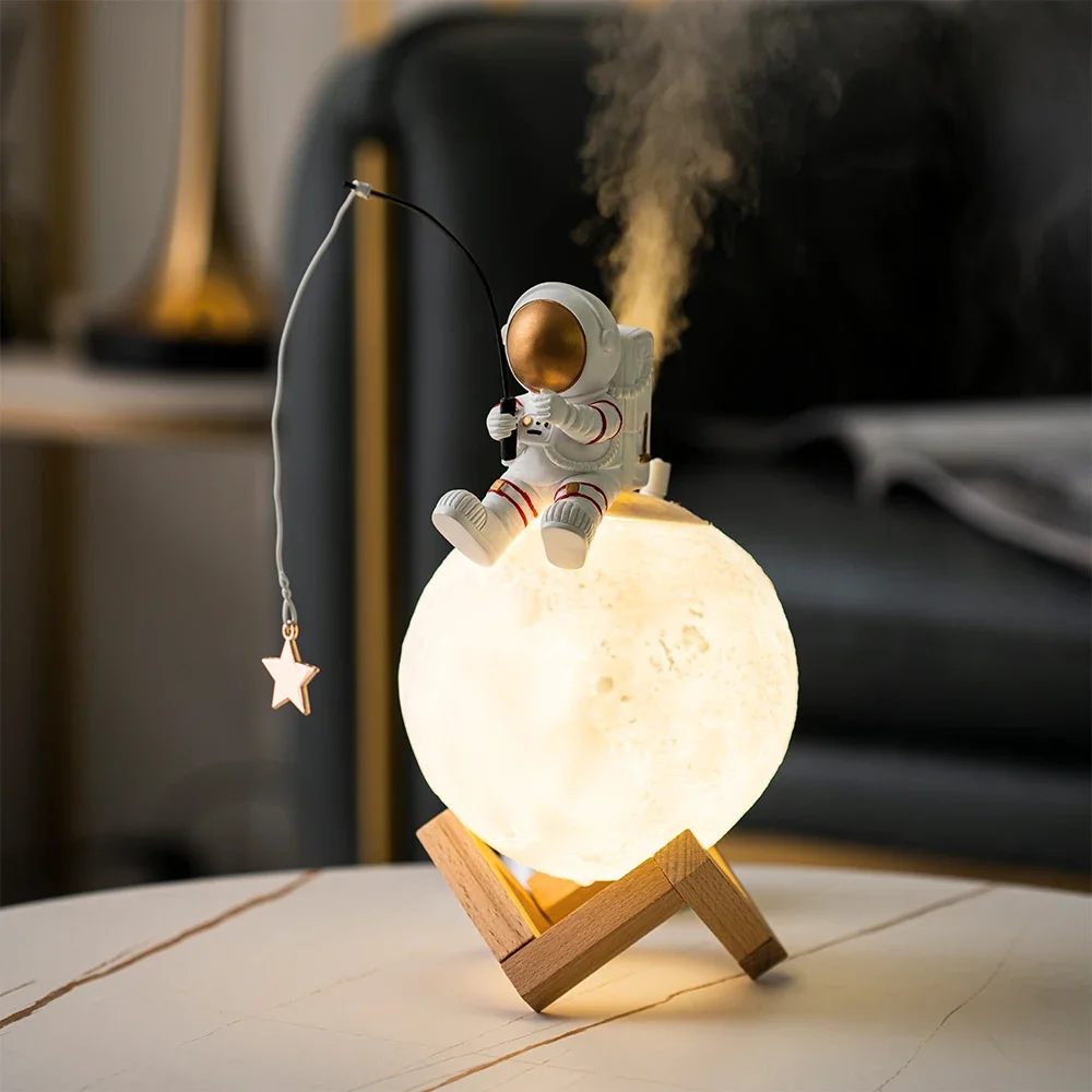 Nordic Astronaut Fishing Star  – Resin Art On Wood Bewertung und Preis