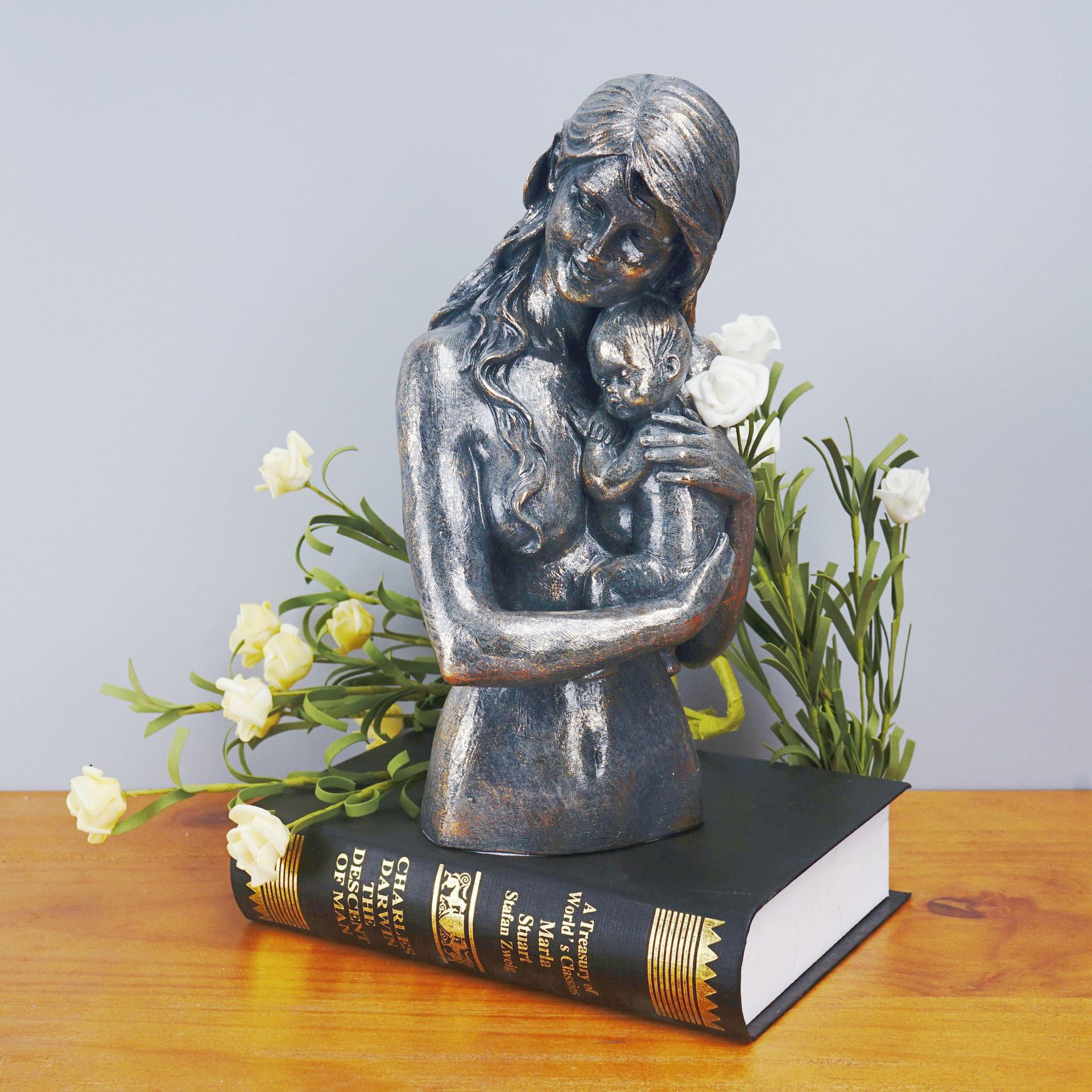 Mother Child Resin Sculpture H – Resin Art For Wedding Gift Bewertung und Preis